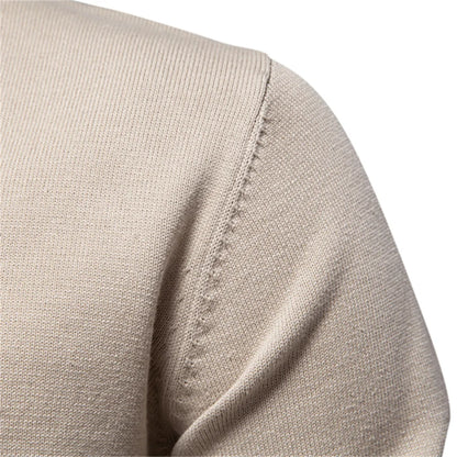 V-Ausschnitt-Pullover